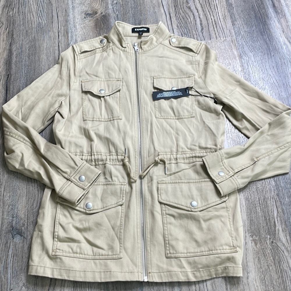 NWT Express Women’s Beige Utility Jacket, size XS